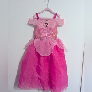 Disney Store Sleeping Beauty Princess Aurora pink dress girls size 5/6, like new